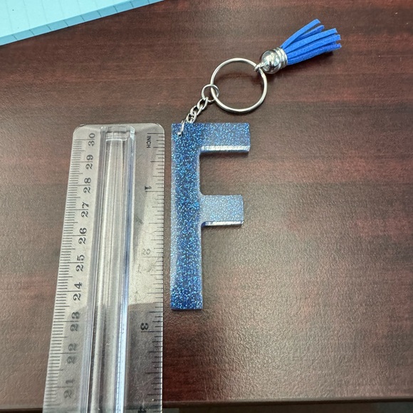“F” Keychain - Picture 5 of 6